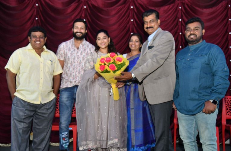 Jayabheri Kannada album song release. ವೈದ್ಯರ ಕನ್ನಡ ಪ್ರೇಮದಲ್ಲಿ ಜಯಭೇರಿ ಬಾರಸಿದ ಕನ್ನಡದ ಗೀತೆ