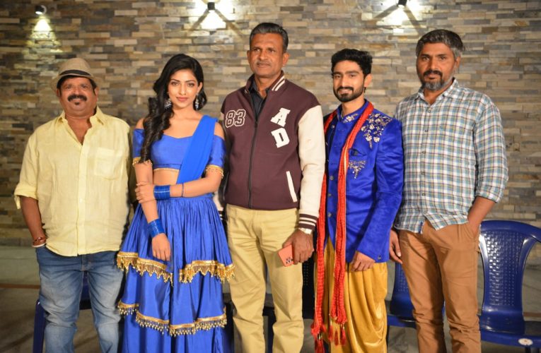 Desai movie song shooting. ಸುಂದರ ತಾಣದಲ್ಲಿ ಚಿತ್ರೀಕರಣವಾಯಿತು “ದೇಸಾಯಿ” ಚಿತ್ರದ ಸುಂದರ ಗೀತೆ .